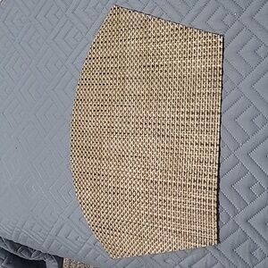 3/$15 Set of 6 Placemats NWOT